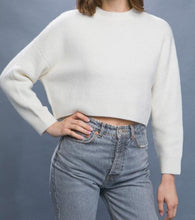 WOOL CROPPED SWEATER