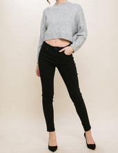 WOOL CROPPED SWEATER