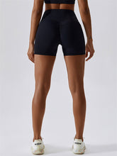 V SHAPE ACTIVE SHORTS