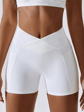 V SHAPE ACTIVE SHORTS